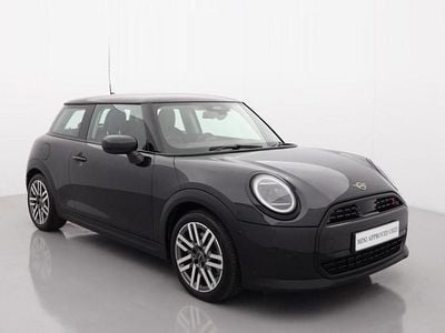 Black Used 2024 Mini Cooper Classic Hatchback | £24,990 (Super price)