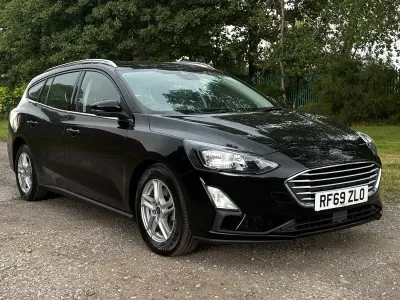 Used Ford Focus Zetec 2019 Black Estate