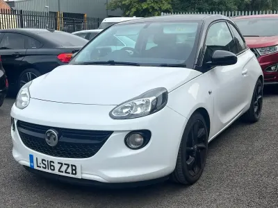 Used Vauxhall Adam S 70 HP (51 kW) 2016 White Hatchback