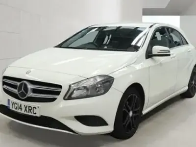 Used Mercedes A180 2014 White Hatchback