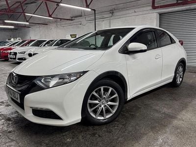 White Used 2014 Honda Civic S Hatchback | £5,000 (Fair price)
