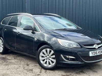 Used Vauxhall Astra Elite 165 HP (121 kW) 2015 Estate