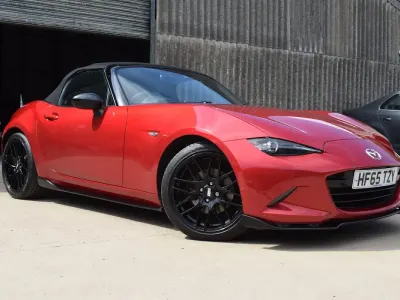 Used Mazda MX5 Inclusive 160 HP (117 kW) 2015 Red Cabriolet