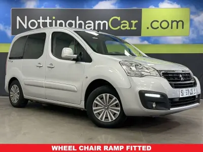 Used Peugeot Partner 98 HP (72 kW) 2017 Silver MPV