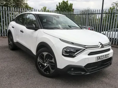 Używany Citroën C4 PureTech 102 KM (75 kW) 2023 Biały SUV