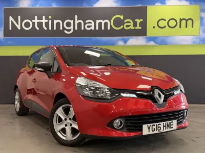 Gebraucht Renault Clio IV Play 75 PS (55 kW) 2016 Rot Kleinwagen