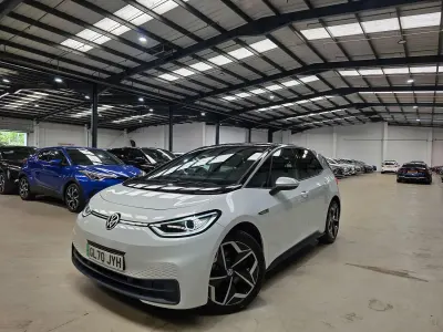 Used VW ID.3 Pro Performance 150 kW (204 HP) 2020 White Hatchback