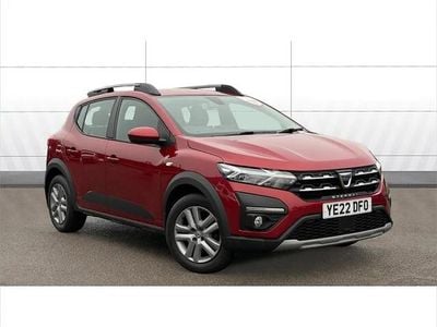 Used Dacia Sandero Comfort 90 HP (66 kW) 2022 Red SUV