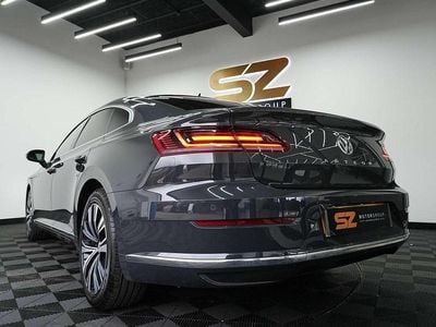 Used VW Arteon Elegance 190 HP (139 kW) 2019 Grey Hatchback