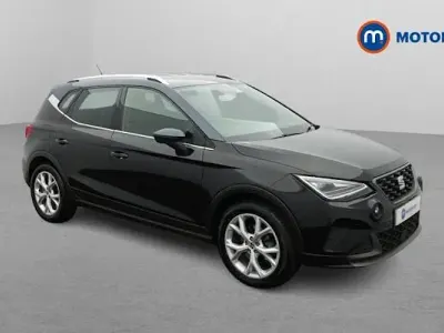 Begagnad Seat Arona FR 110 HK (80 kW) 2023 Svart SUV