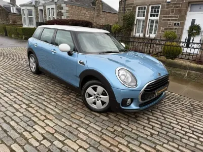 Usado Mini Cooper Clubman 136 CV (100 kW) 2017 Azul Familiar