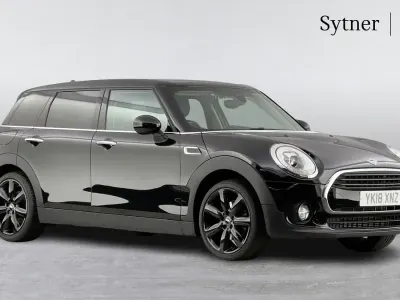 Gebraucht Mini Cooper Clubman 134 PS (98 kW) 2018 Schwarz Kombi