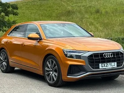 Used Audi Q8 S-Line 286 HP (210 kW) 2021 Orange SUV