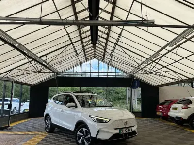 Used MG ZS Trophy 114 kW (156 HP) 2022 White SUV