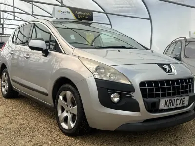 Used Peugeot 3008 Sport 112 HP (82 kW) 2011 Silver Estate