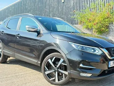 Used Nissan Qashqai S 110 HP (80 kW) 2018 Black SUV