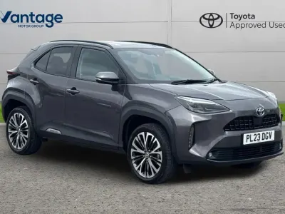 Used Toyota Yaris Cross 113 HP (83 kW) 2023 Grey SUV