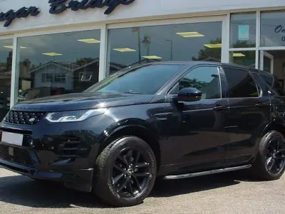 Used Land Rover Discovery Sport SE Dynamic 309 HP (227 kW) 2024 Black SUV