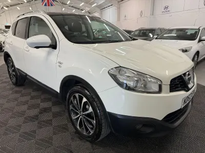 Used Nissan Qashqai N-TEC 2012 White SUV