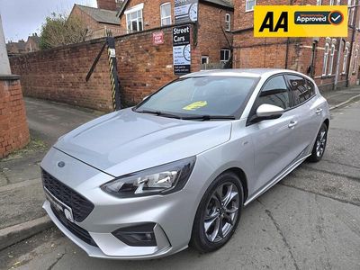 Used Ford Focus ST-Line 150 HP (110 kW) 2019 Silver Hatchback
