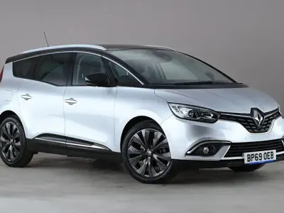 Używany Renault Scenic E-Tech Signature 140 KM (102 kW) 2020 Minivan