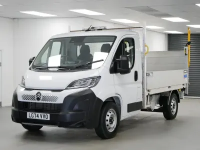 Usado Citroën Relay 140 HP (102 kW) 2025 Branco Van
