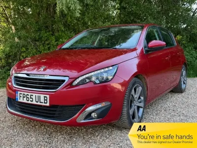 Usado Peugeot 308 Allure 150 HP (110 kW) 2015 Vermelho Citadino