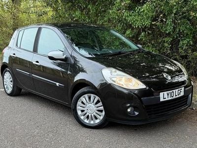 Used Renault Clio II 2010 Black Hatchback