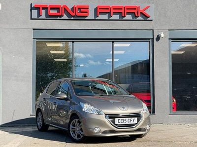 Gebraucht Peugeot 208 Allure 2015 Grau Kleinwagen