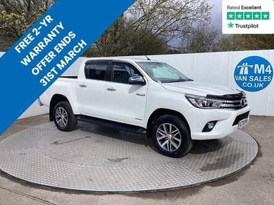 Used Toyota HiLux 150 HP (110 kW) 2020 White Pickup