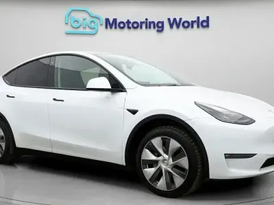 Used Tesla Model Y Long Range AWD 286 kW (389 HP) 2025 SUV