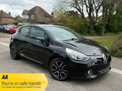 Usado Renault Clio IV Dynamique 90 HP (66 kW) 2013 Preto Citadino