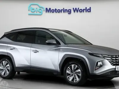 Gebraucht Hyundai Tucson SE 180 PS (132 kW) 2023 Silber SUV