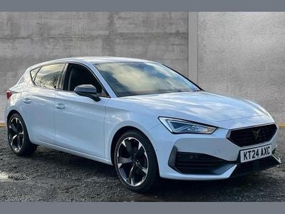 Used Cupra Leon 147 HP (108 kW) 2024 White Hatchback