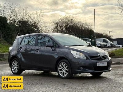 Grey Used 2010 Toyota Verso MPV | £3,995 (Fair price)