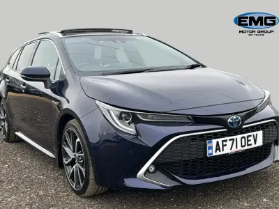 Używany Toyota Corolla 184 KM (135 kW) 2021 Niebieski Kombi