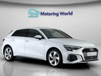 Begagnad Audi A3 Sportback e-tron S-Line 204 HK (150 kW) 2023 Vit Halvkombi