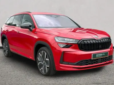 Used Skoda Kodiaq SportLine 150 HP (110 kW) 2026 Velvet red metallic SUV