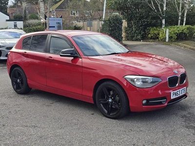 Used BMW 116 Sport Line 2013 Red Hatchback