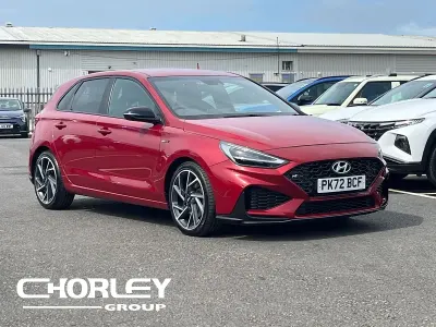 Begagnad Hyundai i30 N Line 2022 Röd Halvkombi