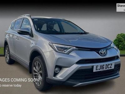 Used Toyota RAV4 197 HP (144 kW) 2016 Silver SUV