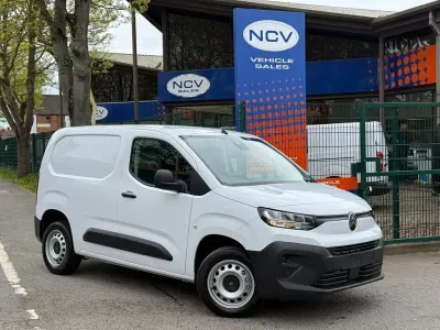 Nowe Citroën Berlingo 100 KM (73 kW) 2025 Biały Minivan