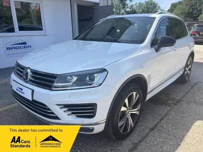 Used VW Touareg R-line 262 HP (192 kW) 2015 White SUV