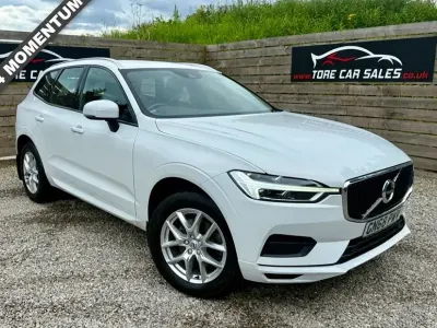 Used Volvo XC60 Momentum 190 HP (139 kW) 2018 White SUV