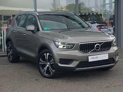 Grey Used 2022 Volvo XC40 Inscription SUV | £22,998 (Fair price)