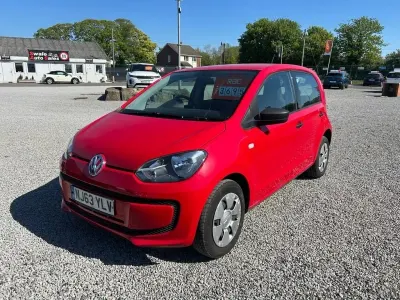 Usado VW up! take up! 60 HP (44 kW) 2013 Vermelho Citadino