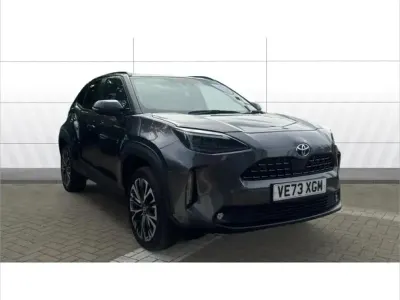Used Toyota Yaris Cross 113 HP (83 kW) 2024 Grey SUV