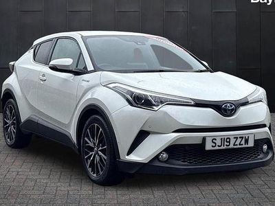 Used Toyota C-HR 122 HP (89 kW) 2019 White SUV