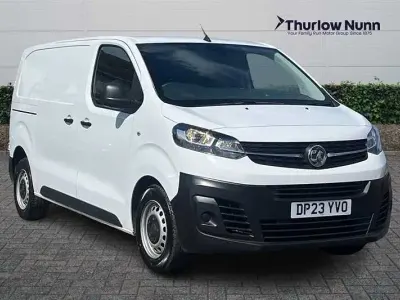 Gebraucht Vauxhall Vivaro S 100 PS (73 kW) 2023 Weiß Van / Kleinbus