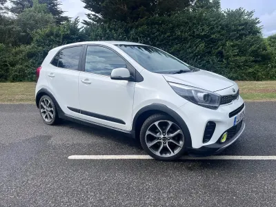 Used Kia Picanto X-Line 84 HP (61 kW) 2019 White Hatchback